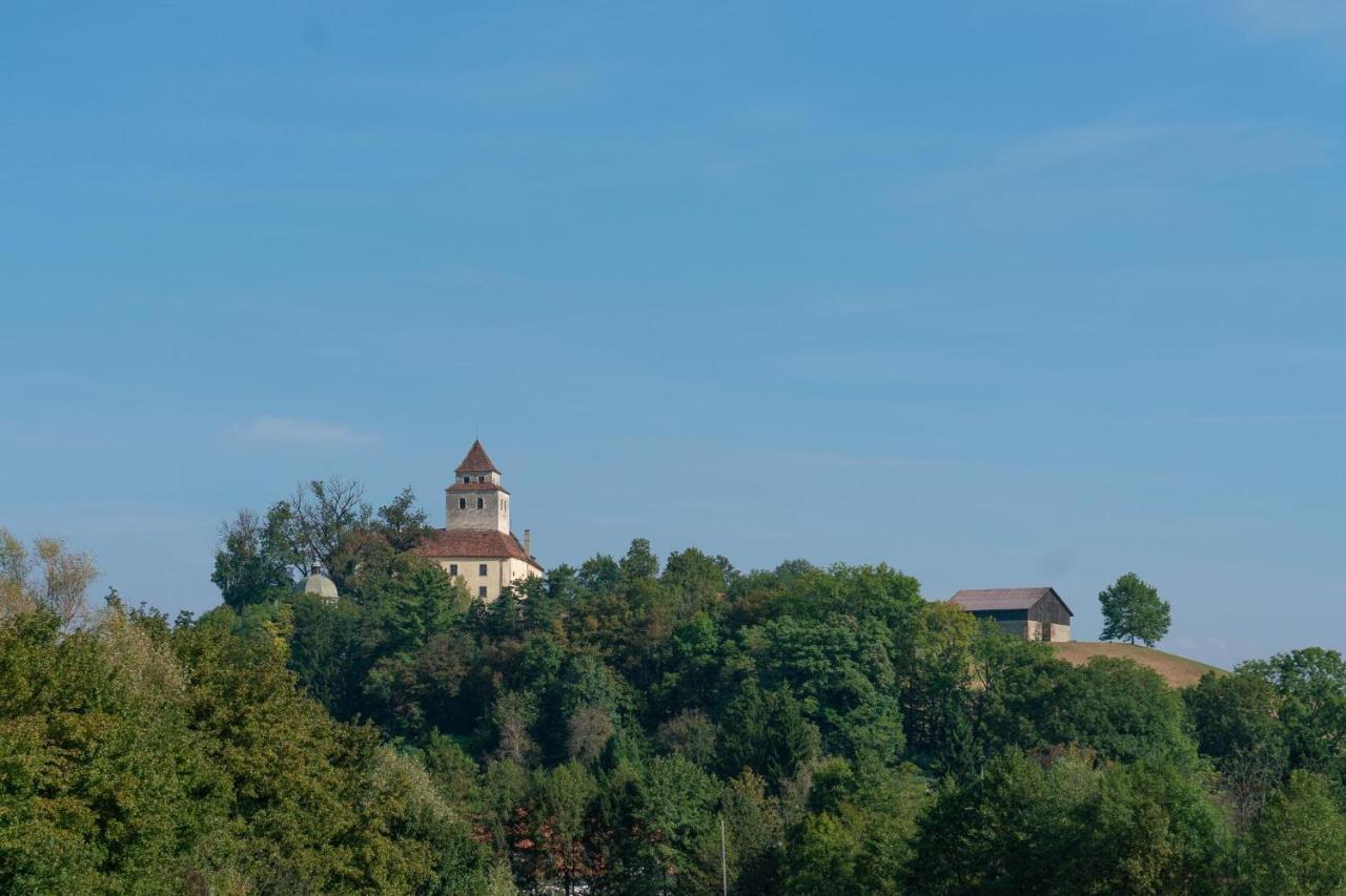 Villa Zur Schmied'N Эренхаузен Экстерьер фото